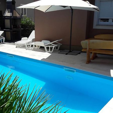 Apartments Hrvoje โวดีเซ ภายนอก รูปภาพ