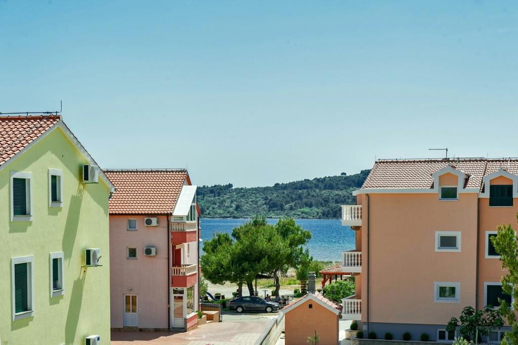 Apartments Hrvoje โวดีเซ ภายนอก รูปภาพ