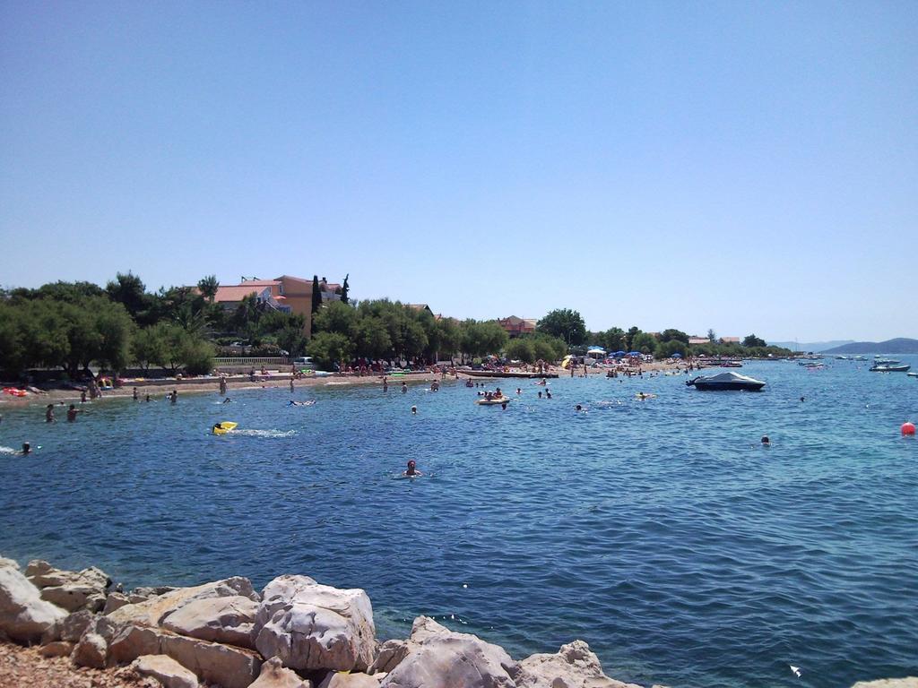 Apartments Hrvoje โวดีเซ ภายนอก รูปภาพ